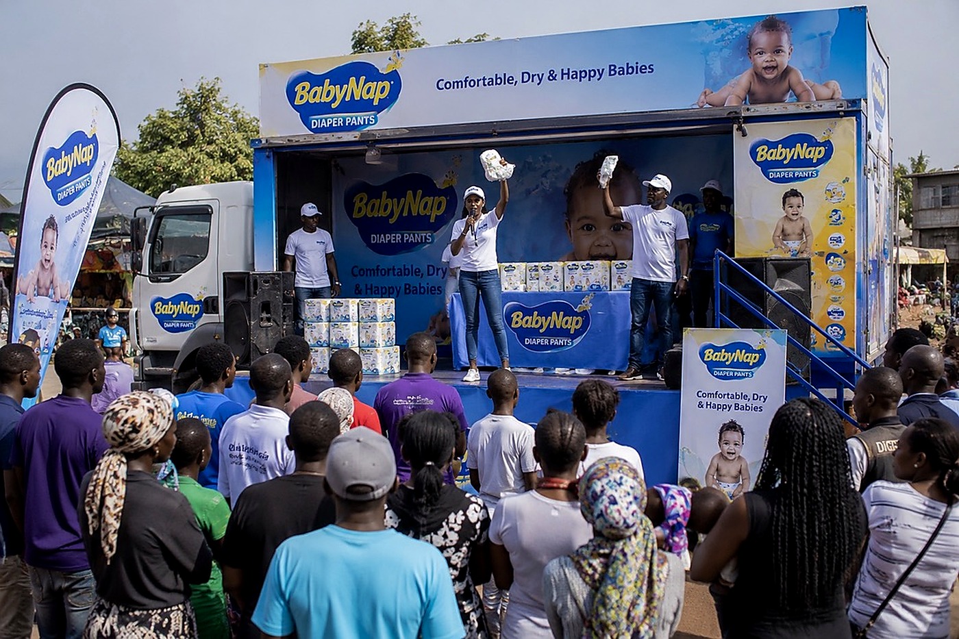BabyNap roadshow activation with crowd engagement